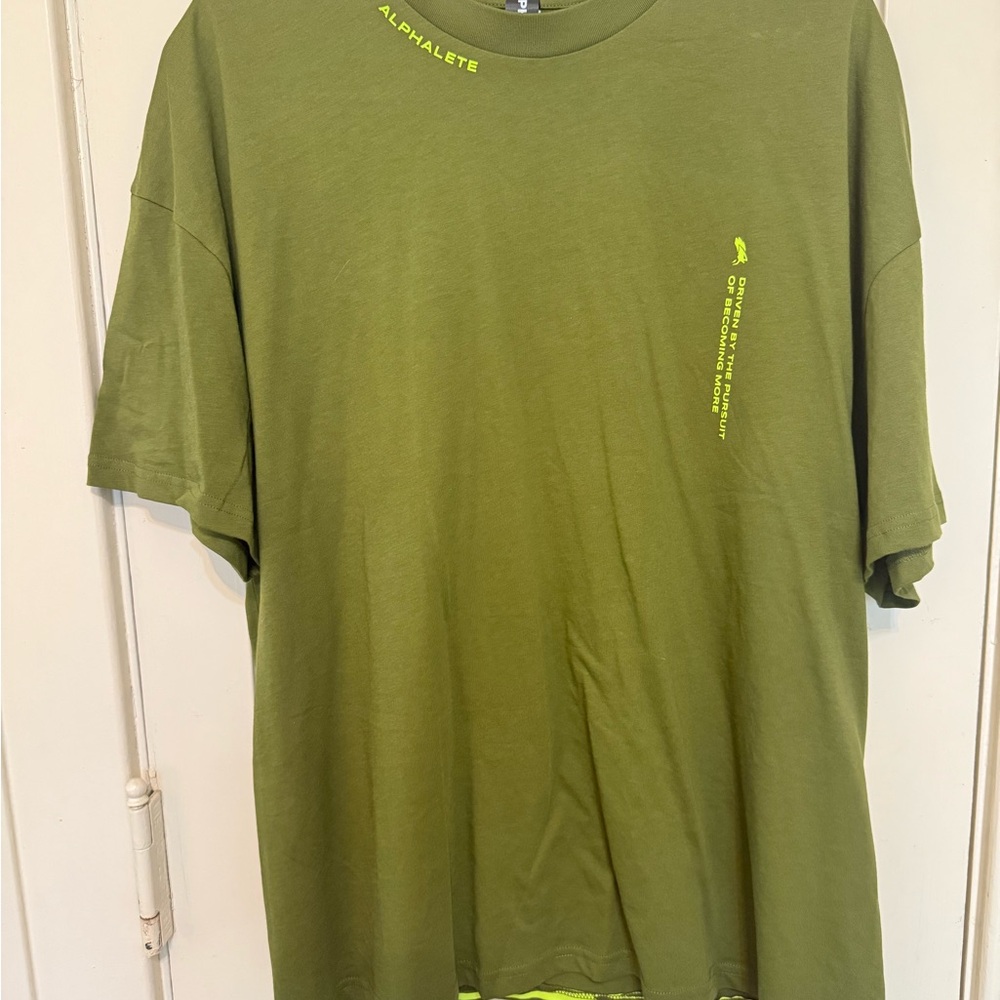Large Alphalete Green Short Sleeve T-Shirt Classic Fit NWT